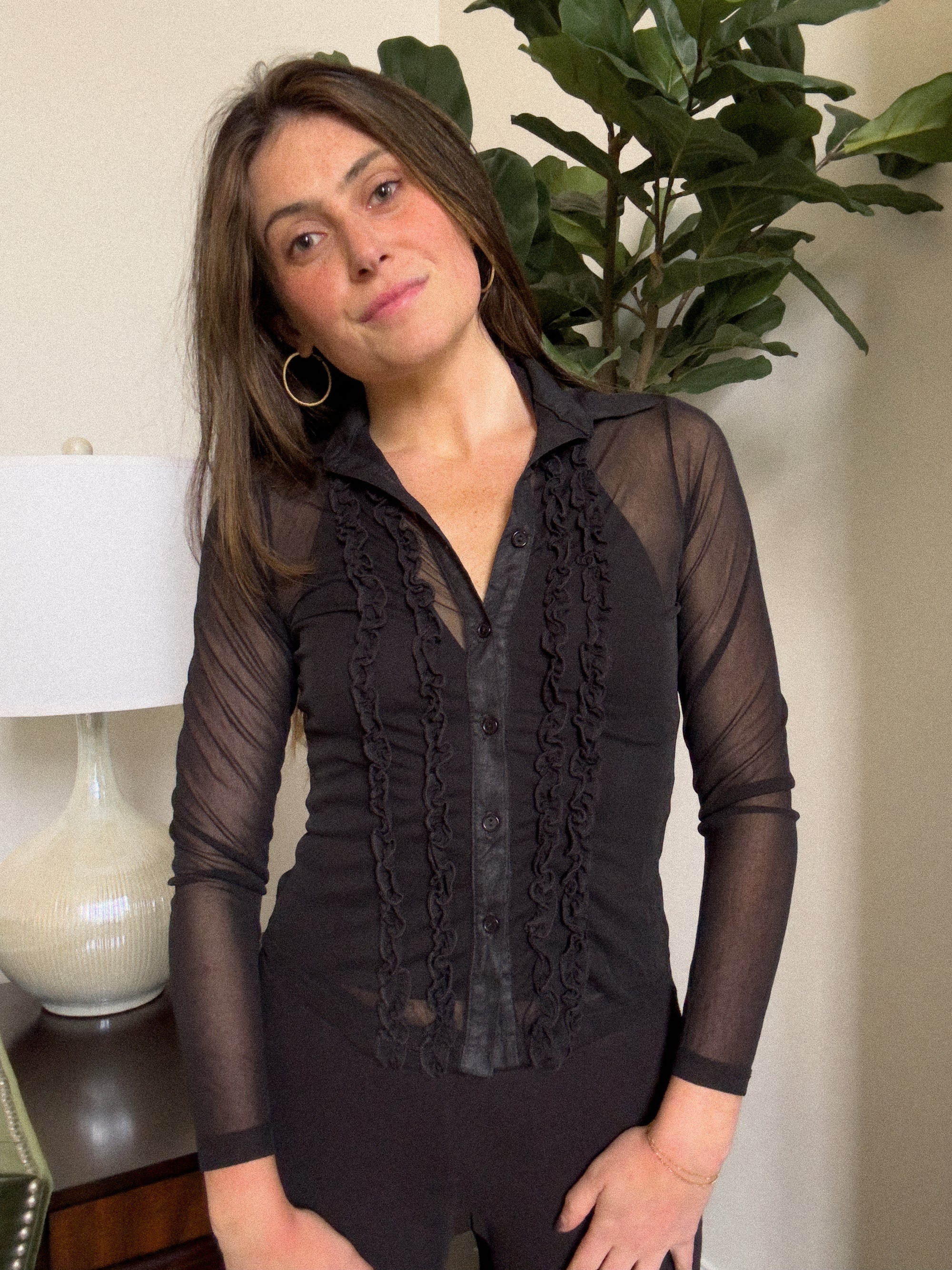 Y2K CHARLOTTE RUSSE RUFFLE BUTTON DOWN TOP